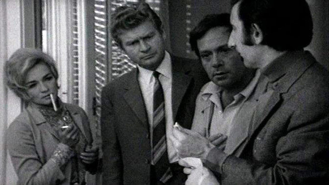 MORDERCA JEST W DOMU