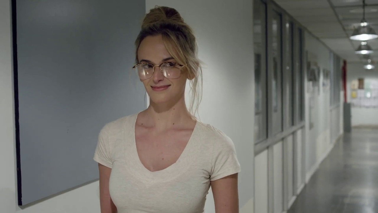 Trójgłowy rekin atakuje