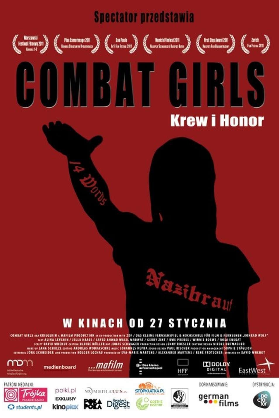 Oglądaj Combat girls. Krew i honor