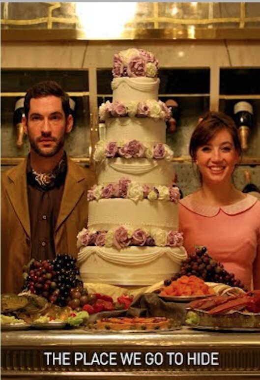 Oglądaj Mroczna kryjówka