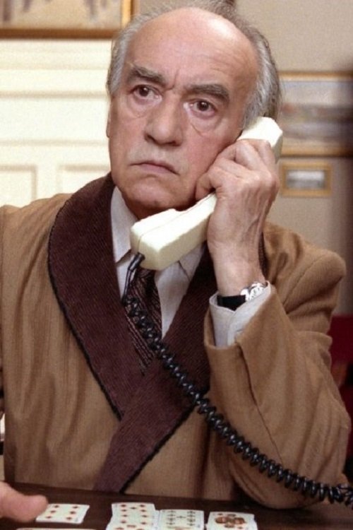 Oglądaj Skutki noszenia kapelusza w maju