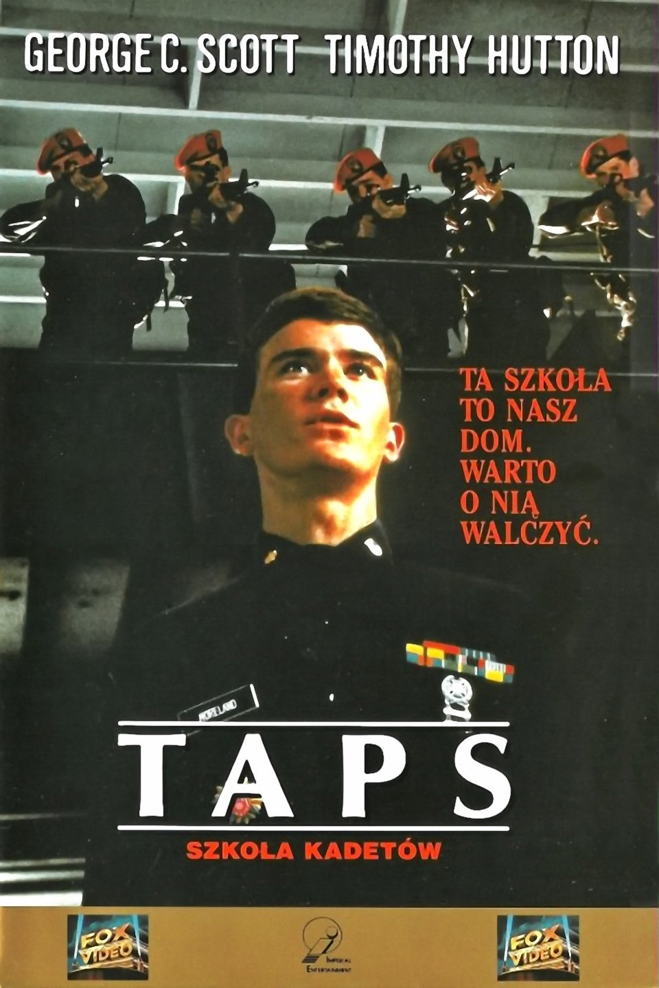 Oglądaj Szkoła Kadetów