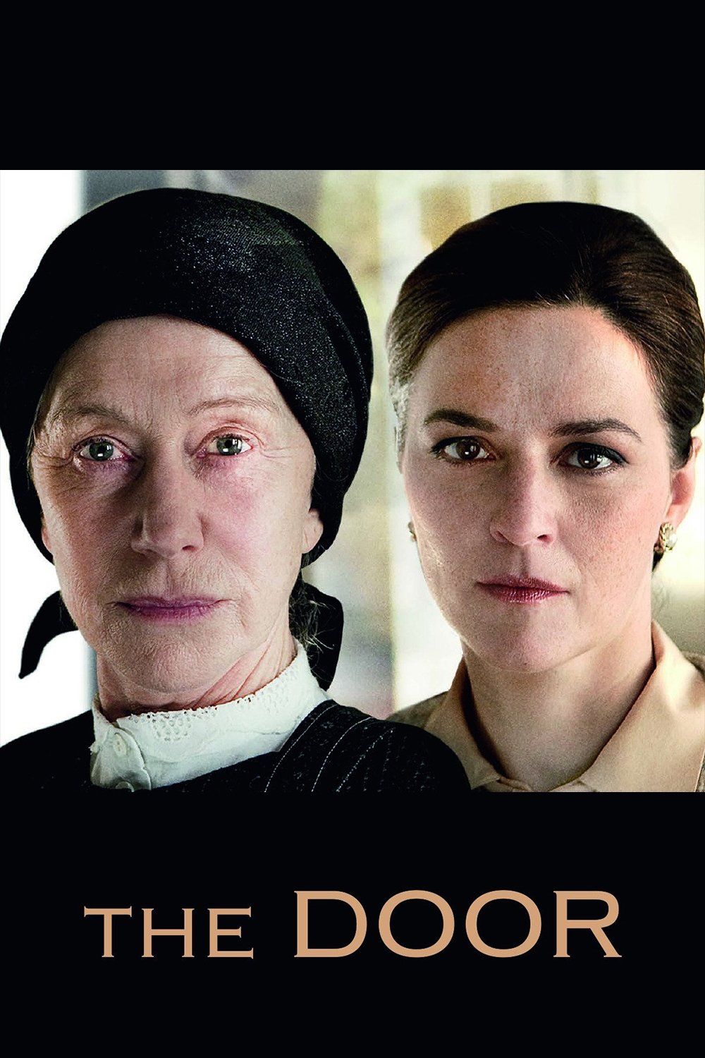 Oglądaj Zamknięte drzwi