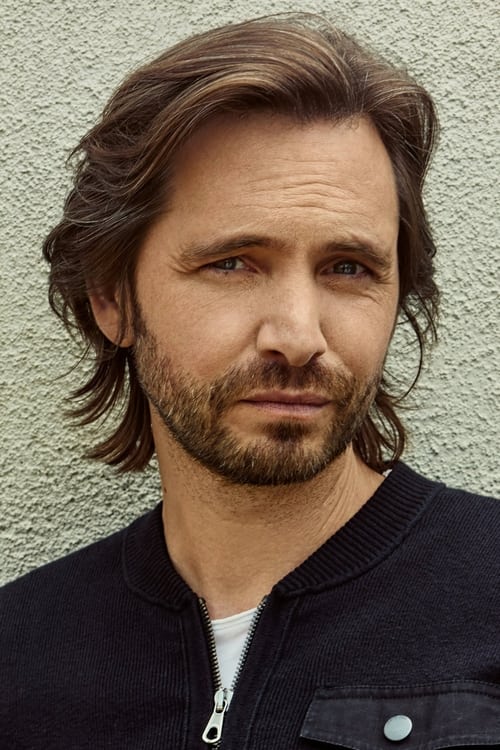 Aaron Stanford zdjęcie