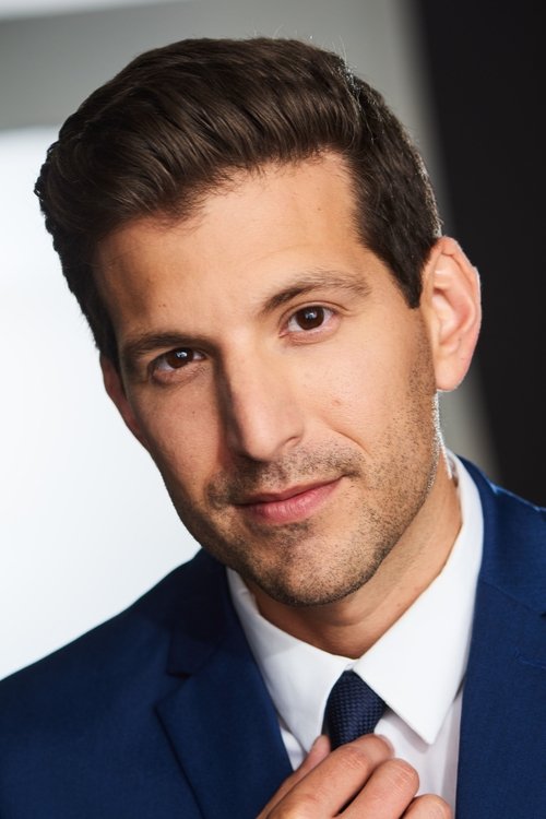 Adrian Bustamante zdjęcie