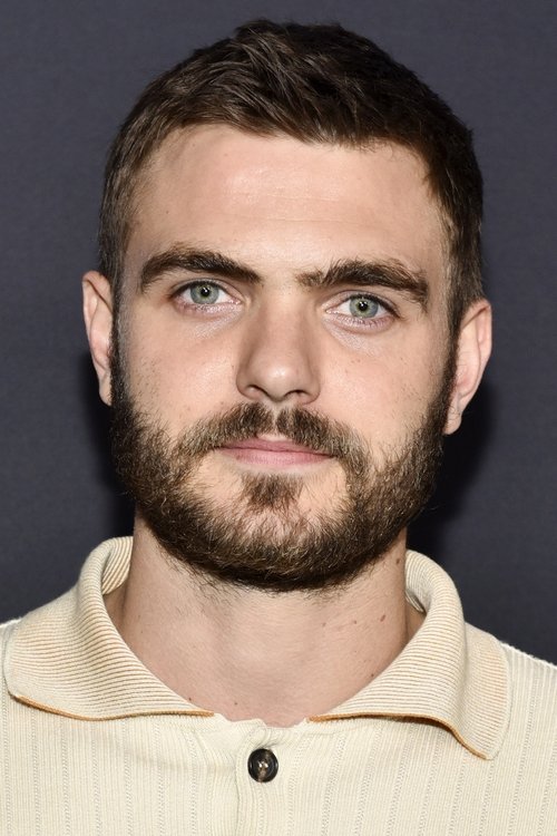 Alex Roe zdjęcie