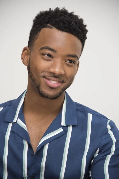 Algee Smith zdjęcie