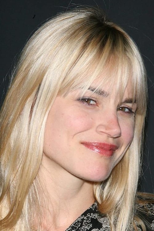 Alison Folland zdjęcie