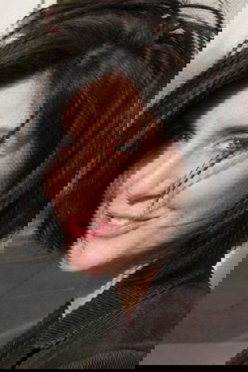 Amber Armstrong zdjęcie