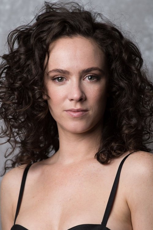 Amy Manson zdjęcie
