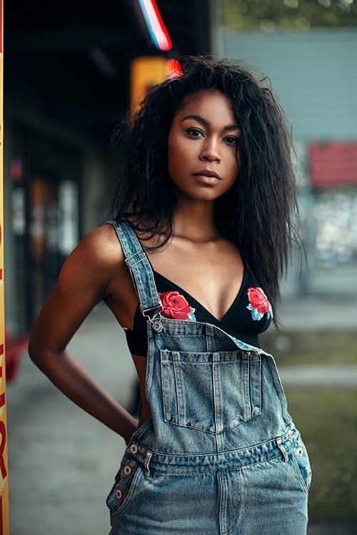 Ashley Love-Mills zdjęcie