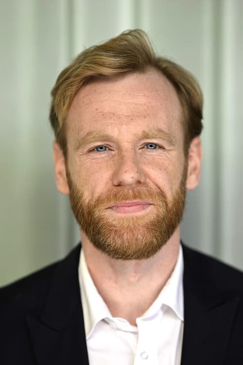 Brian Gleeson zdjęcie