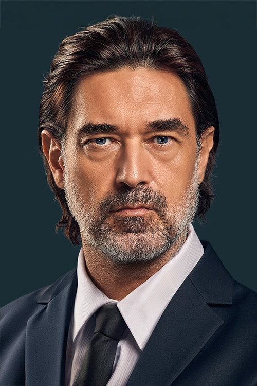 Burak Hakkı zdjęcie