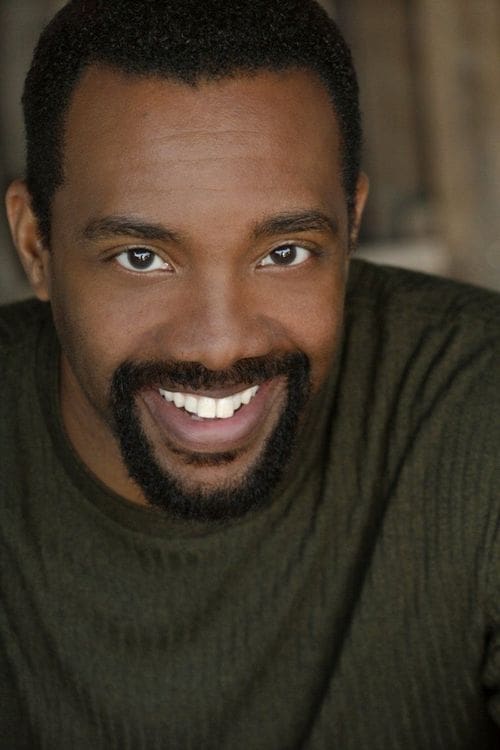 Byron Minns zdjęcie