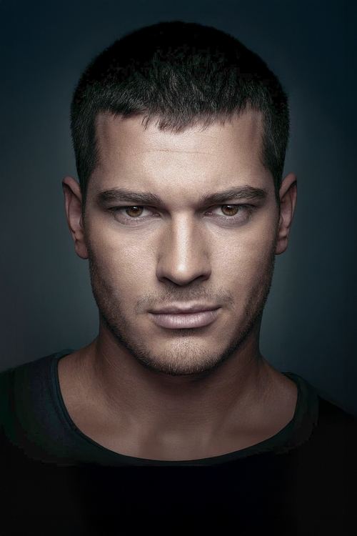 Çağatay Ulusoy zdjęcie