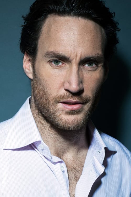 Callan Mulvey zdjęcie
