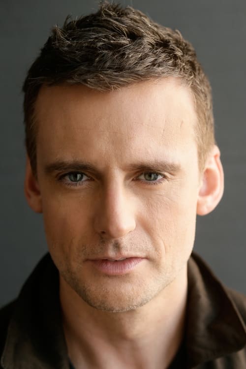 Callum Blue zdjęcie