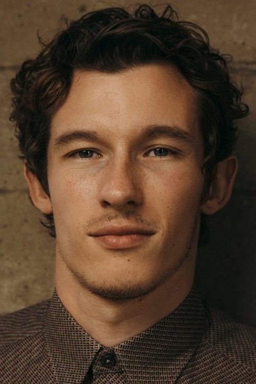 Callum Turner zdjęcie