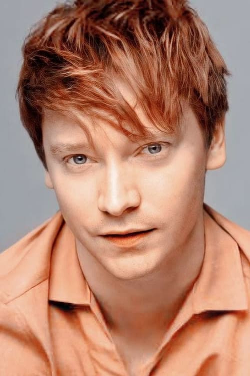Calum Worthy zdjęcie