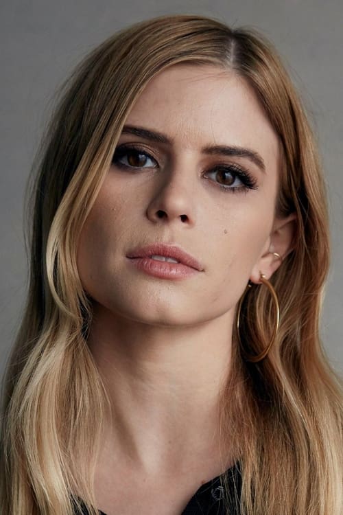 Carlson Young zdjęcie