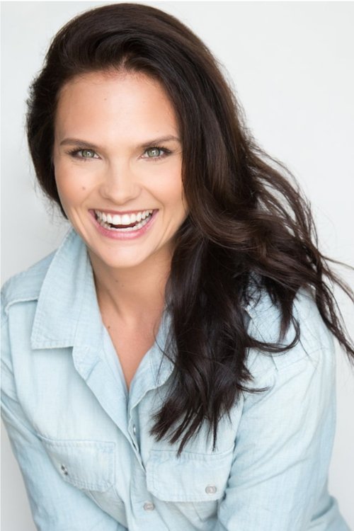 Cassandra Jean Amell zdjęcie