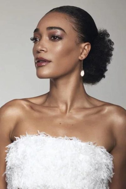 Cassie Clare zdjęcie