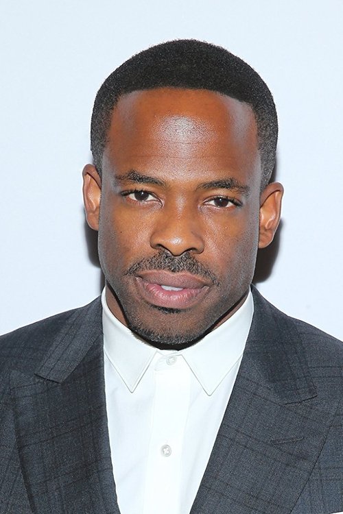 Chiké Okonkwo zdjęcie