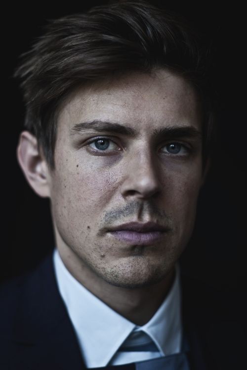 Chris Lowell zdjęcie