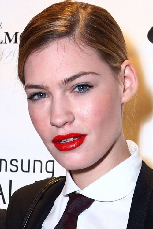 Claire Selby zdjęcie