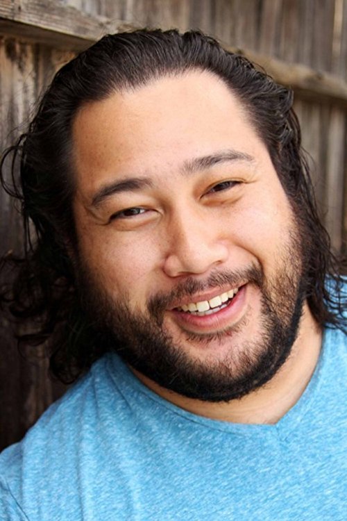 Cooper Andrews zdjęcie