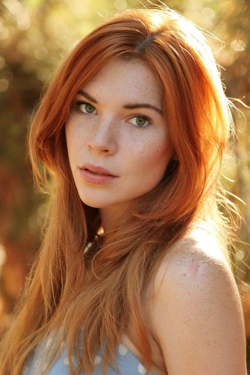 Courtney Halverson zdjęcie