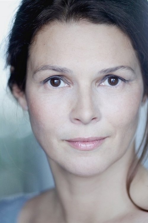 Delphine Forest zdjęcie