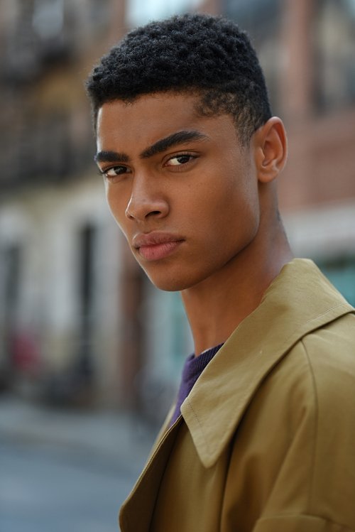 Désiré Mia zdjęcie