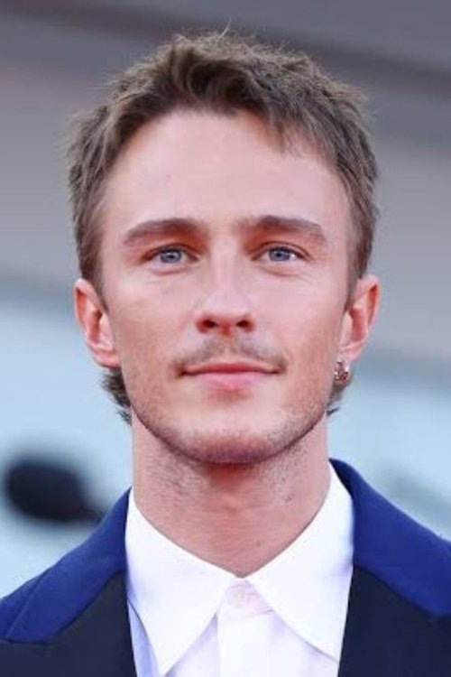 Drew Starkey zdjęcie