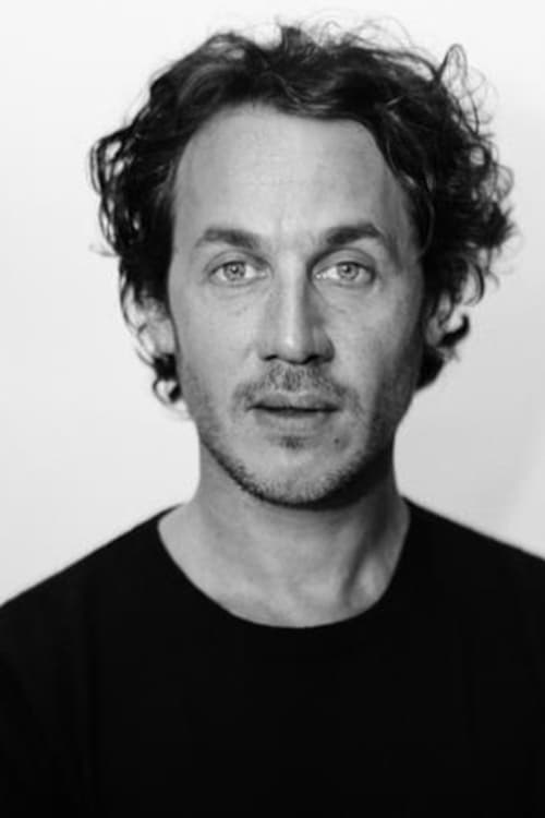 Dustin Demri-Burns zdjęcie