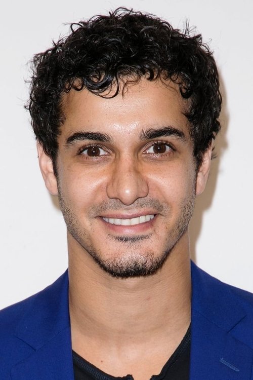 Elyes Gabel zdjęcie