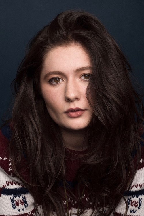 Emma Kenney zdjęcie
