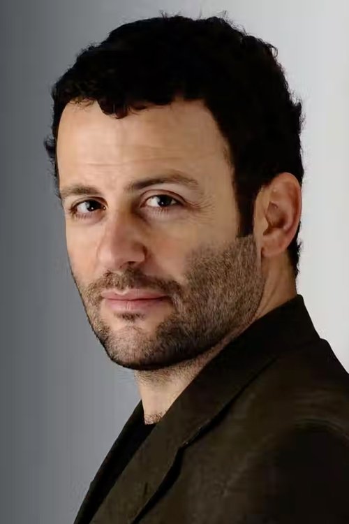 Erdil Yaşaroğlu zdjęcie