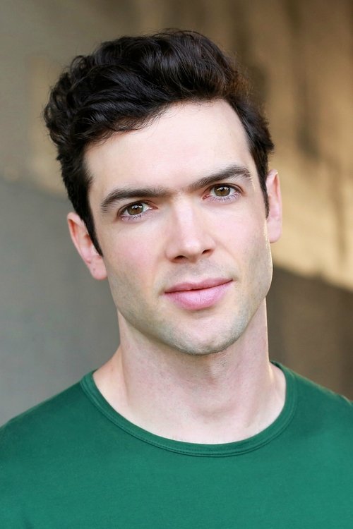 Ethan Peck zdjęcie