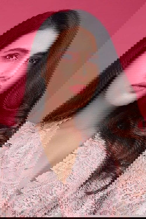 Fatima Sana Shaikh zdjęcie