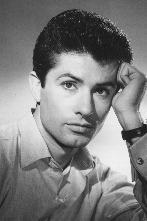 George Chakiris zdjęcie