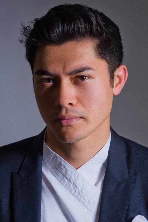 Henry Golding zdjęcie