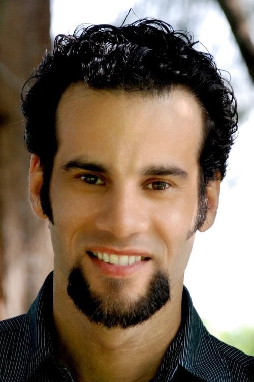 Izzy Martinez zdjęcie