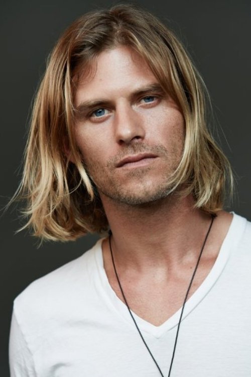 Jake Muxworthy zdjęcie