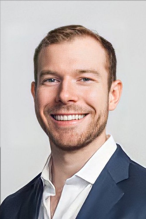 James Schuler zdjęcie