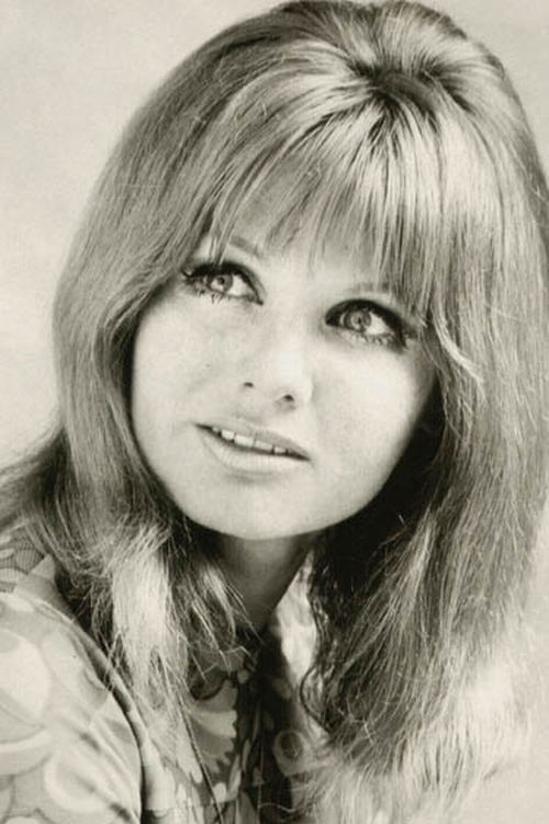 Jennie Linden zdjęcie