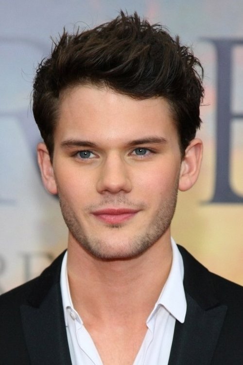 Jeremy Irvine zdjęcie