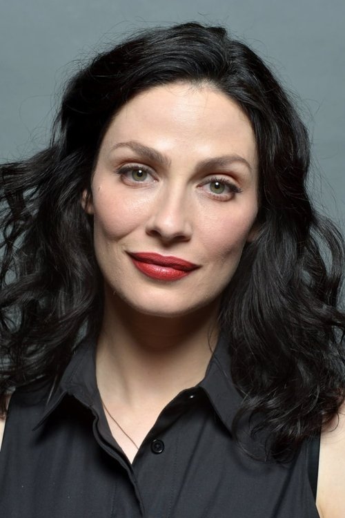 Joanne Kelly zdjęcie