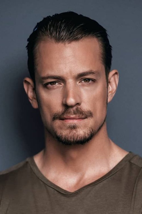 Joel Kinnaman zdjęcie