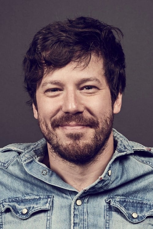 John Gallagher Jr. zdjęcie